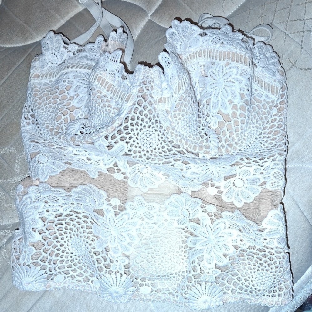 White Lace Strapless Top